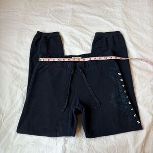 hollister logo sweatpants